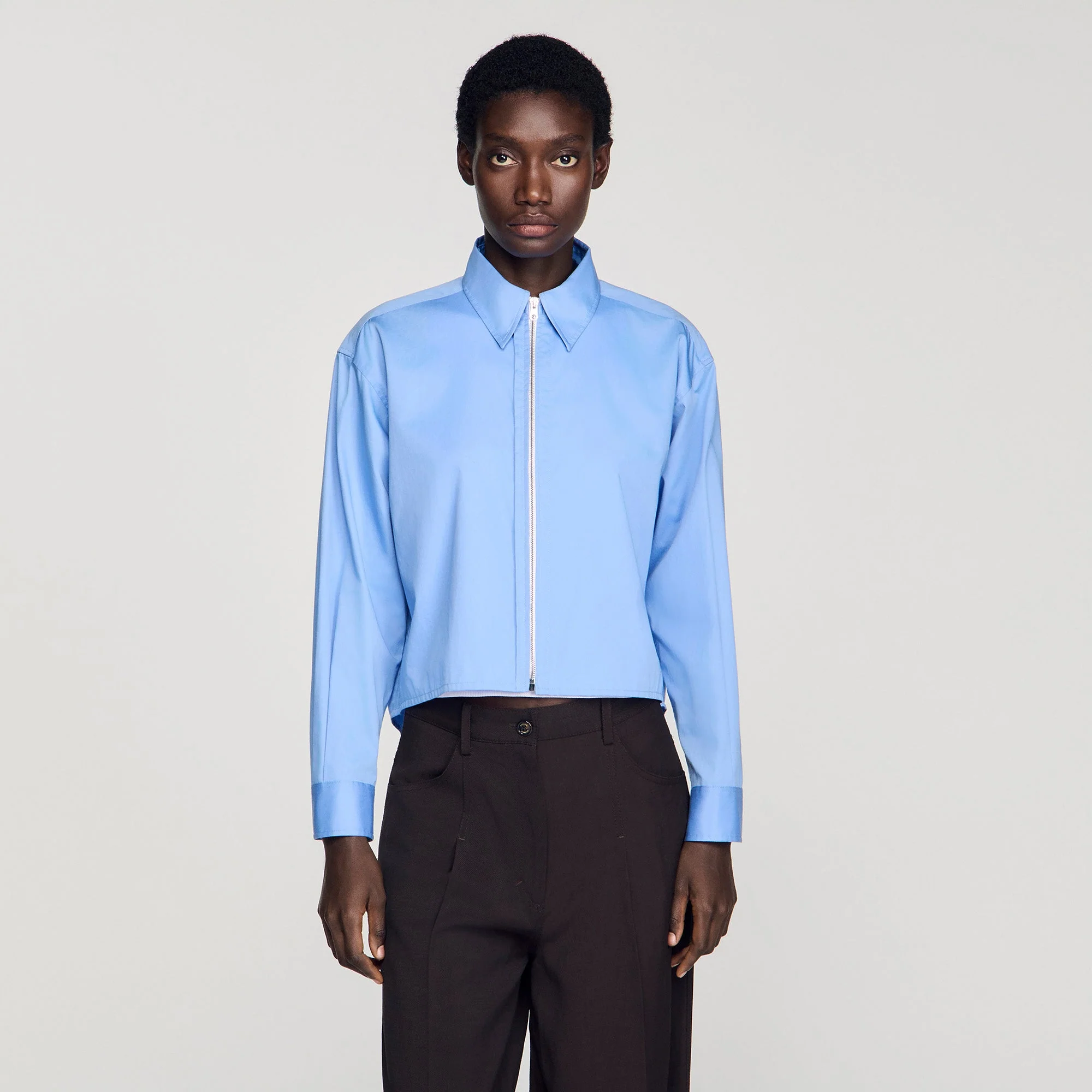 Julianna Cropped Logo Zip Cotton Shirt Blue - Image 4