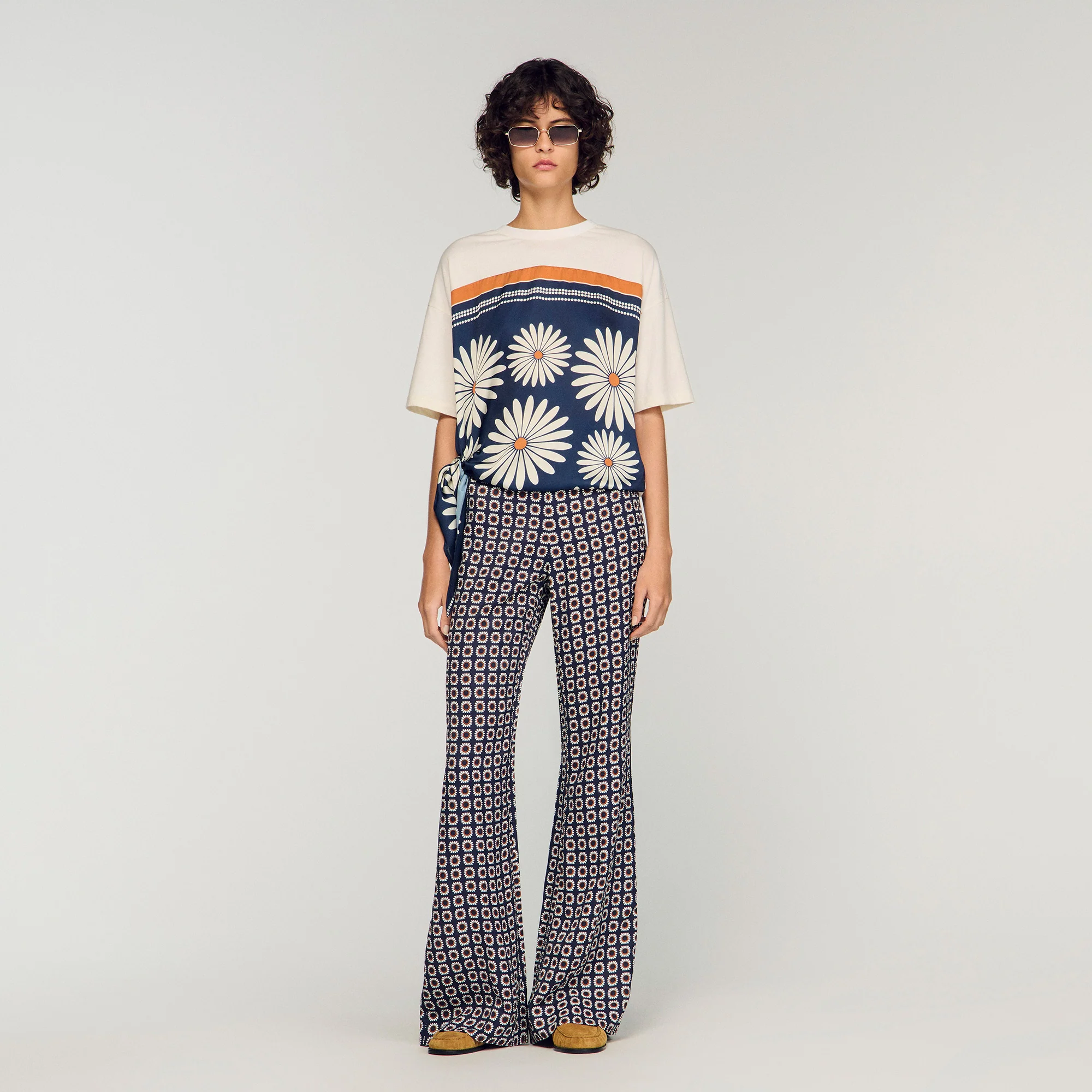 Donovan Floral-Print Floaty Trousers Deep Blue / Ocher