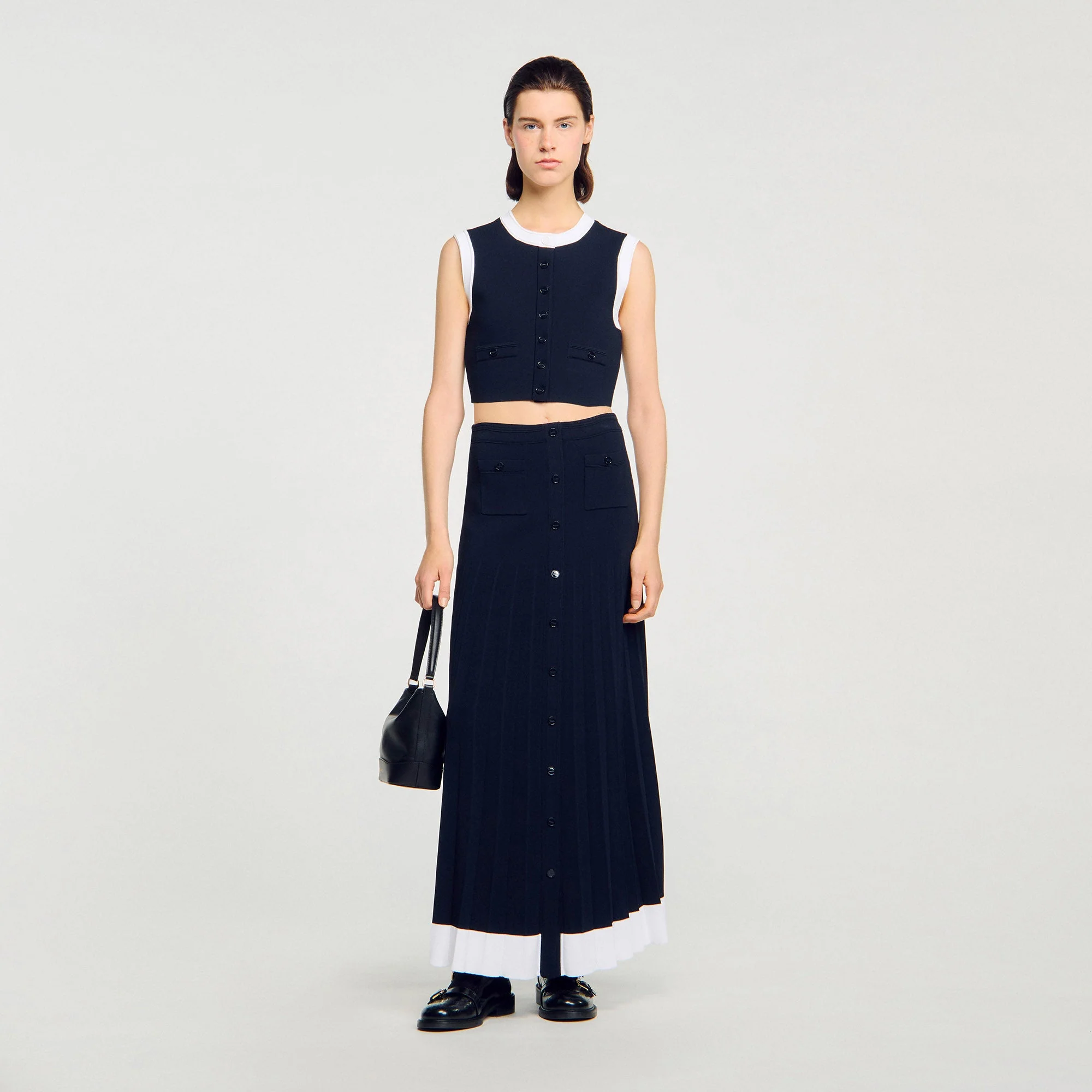 Ocean Two-Tone Cropped Cardigan Navy Blue