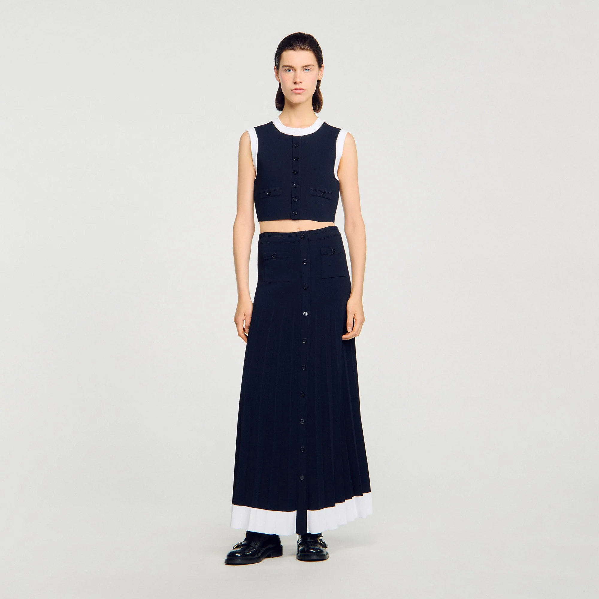 Ocean Two-Tone Cropped Cardigan Navy Blue - Image 2