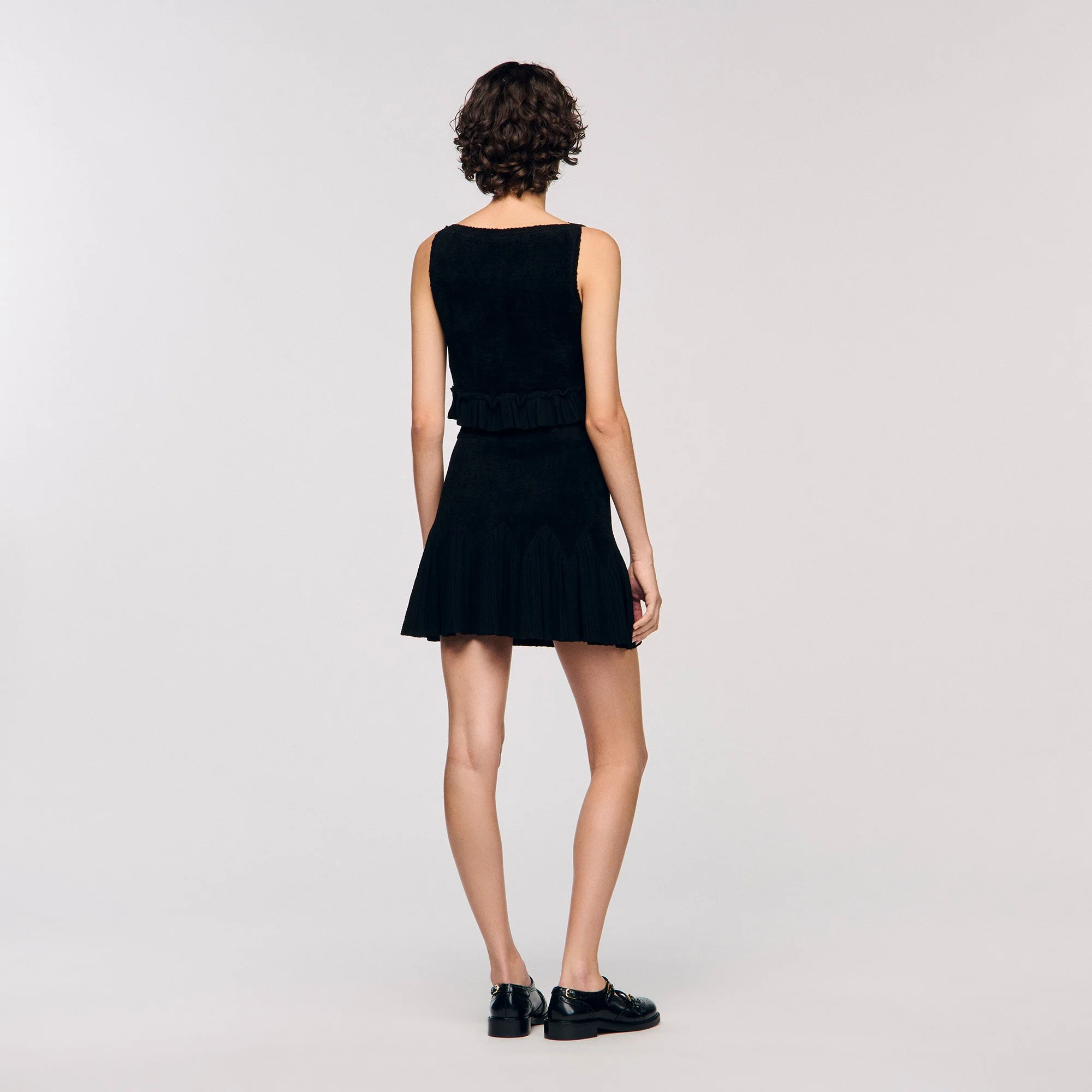 Oreon Ruffled Knit Crop Top Black - Image 5