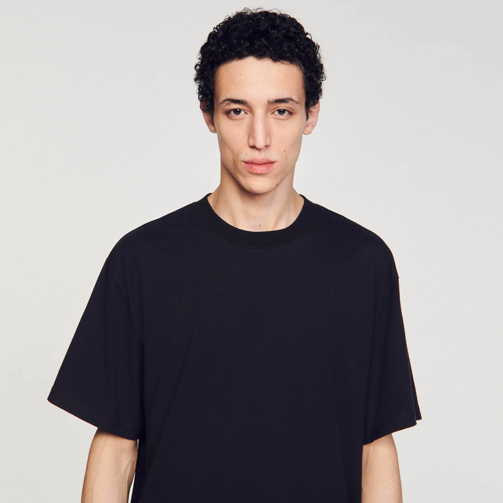Logo Sleek Tee Oversized T-Shirt Black - Image 3