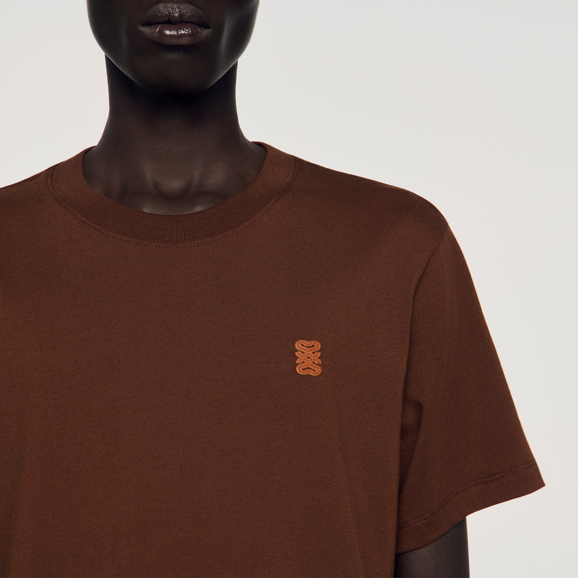 Tshirt Patch 4S Leather Logo T-Shirt Ginger Bread - Image 3